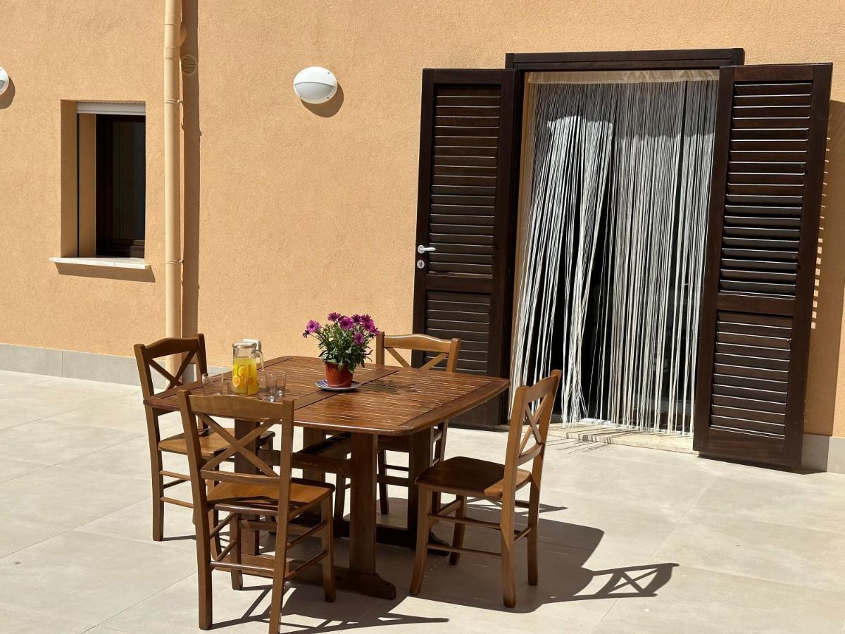 Villa Fiorenza - 100 Mt Dal Mare Кастелламмаре-дель-Голфо Экстерьер фото